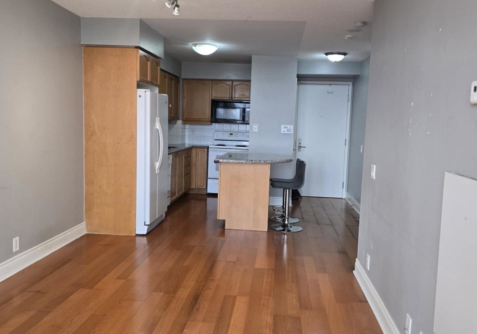 80-harrison-garden-boulevard-north-york-ontario-c12500626
