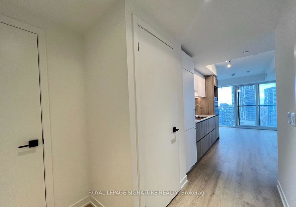 319-jarvis-street-toronto-ontario-c12500804