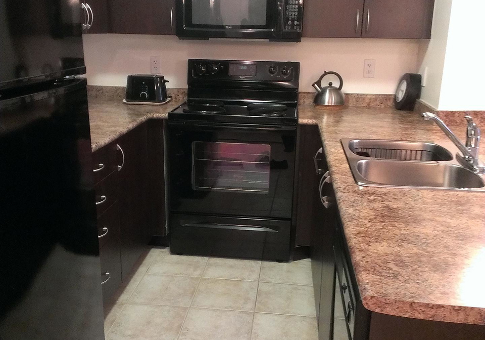 872-sheppard-avenue-w-toronto-ontario-c12500922