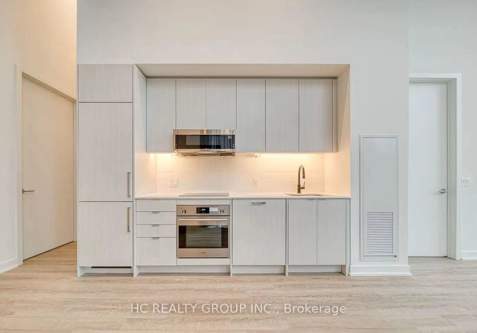 250-lawrence-avenue-w-toronto-ontario-c12501234