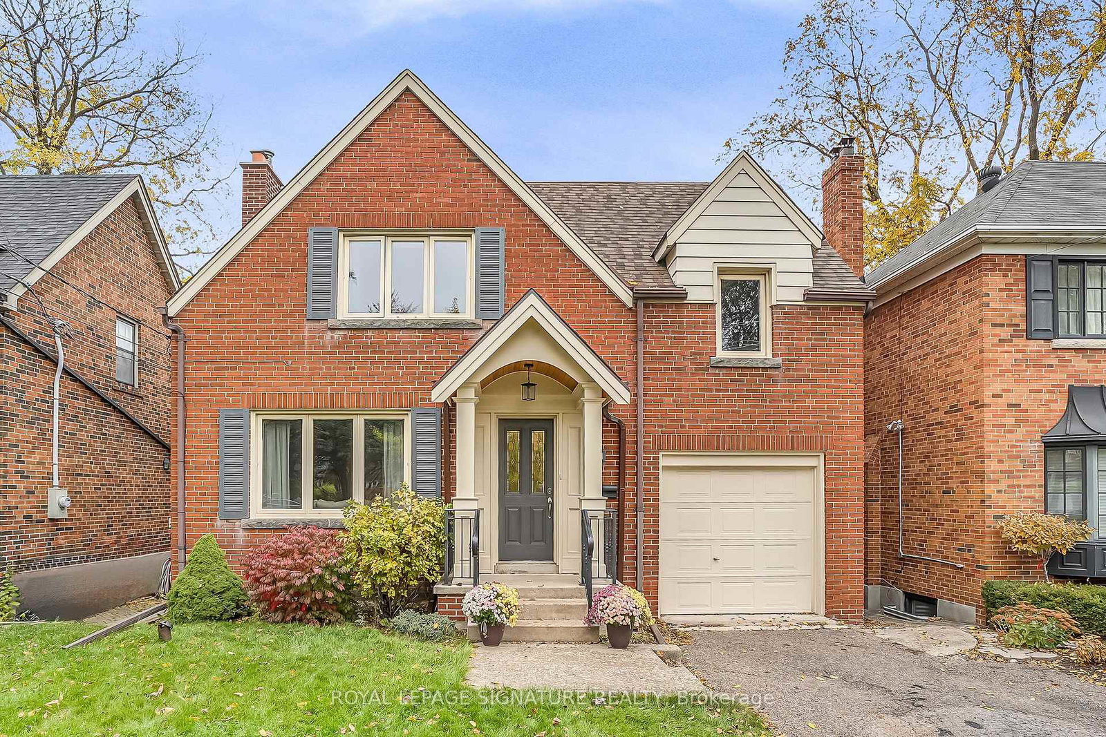 6-armour-boulevard-toronto-ontario-c12501438