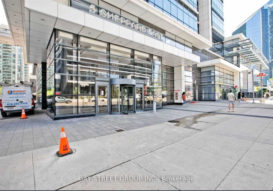 5-sheppard-avenue-e-north-york-ontario-c12501480