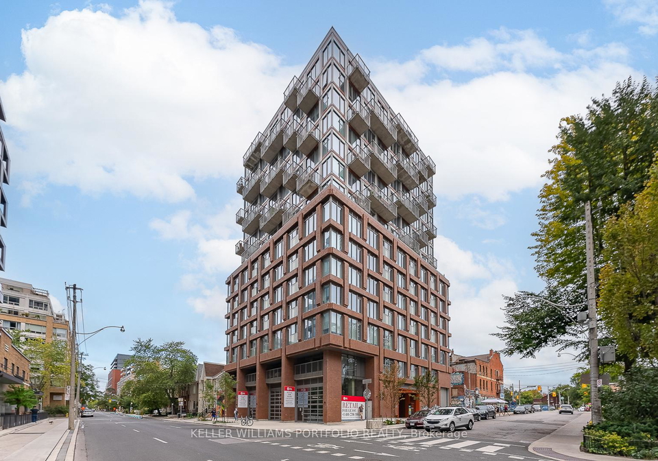 2-augusta-avenue-toronto-ontario-c12502056