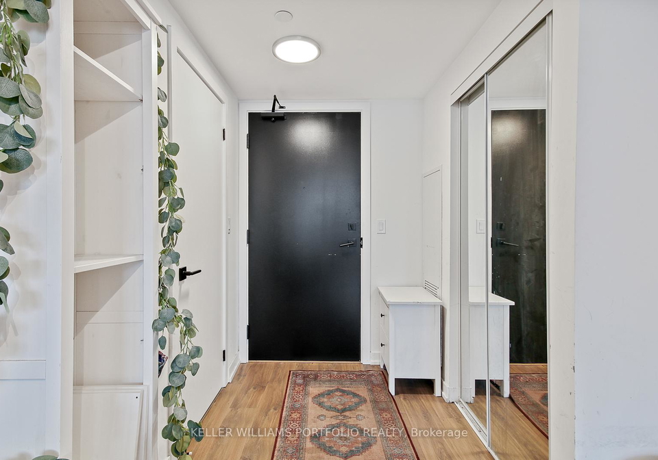 2-augusta-avenue-toronto-ontario-c12502056