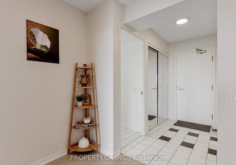 21-overlea-boulevard-east-york-ontario-c12502066