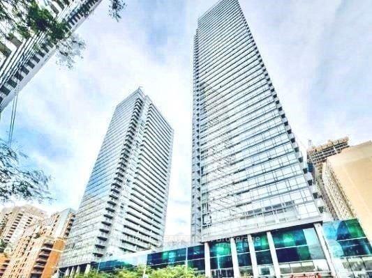 38-grenville-street-toronto-ontario-c12502184