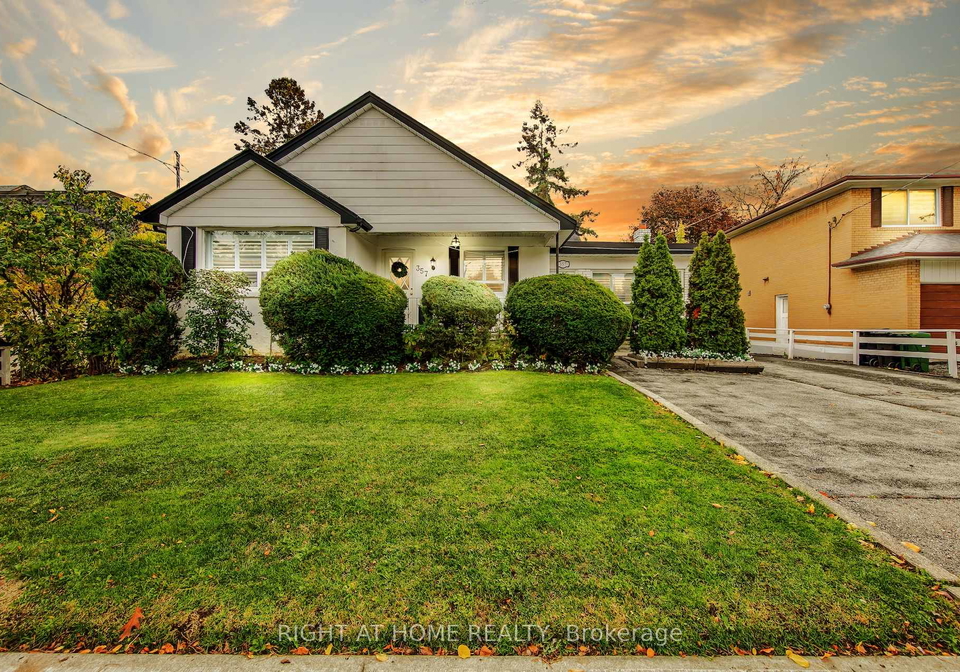 357-drewry-avenue-toronto-ontario-c12502370