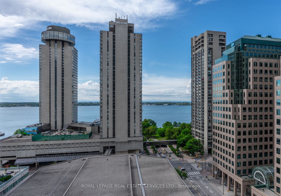 33-bay-street-toronto-ontario-c12502516