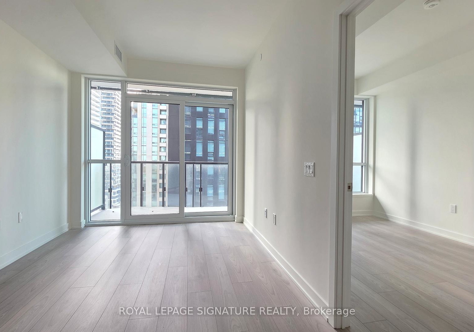 110-broadway-avenue-toronto-ontario-c12502660