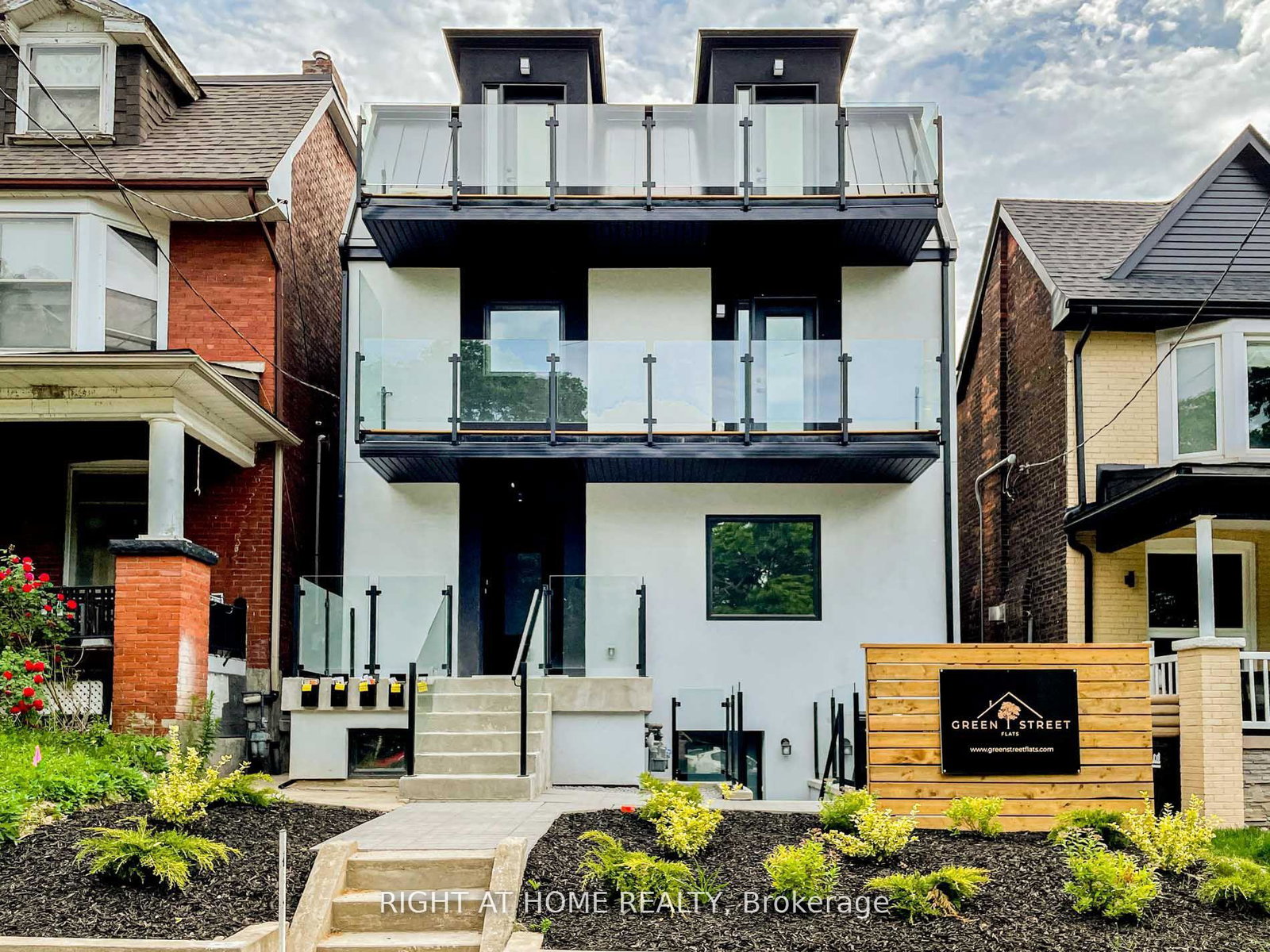 435-grace-street-toronto-ontario-c12502804