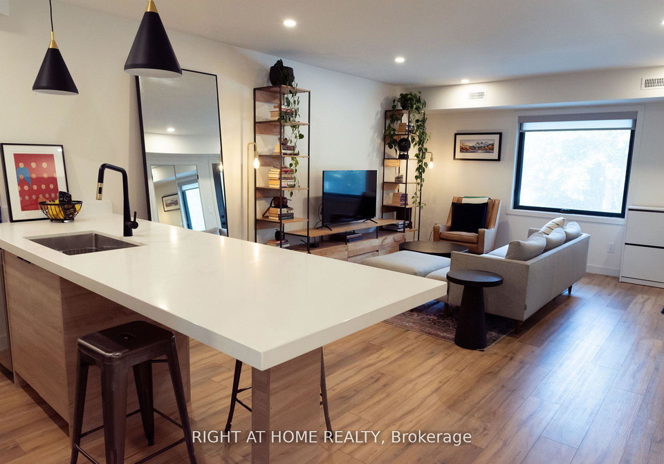 435-grace-street-toronto-ontario-c12502804