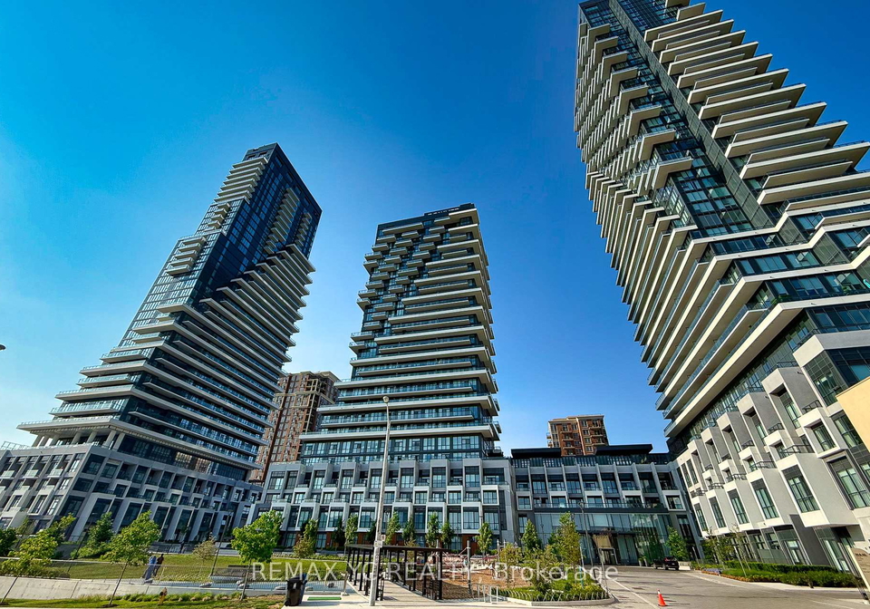 20-inn-on-the-park-north-york-ontario-c12503082