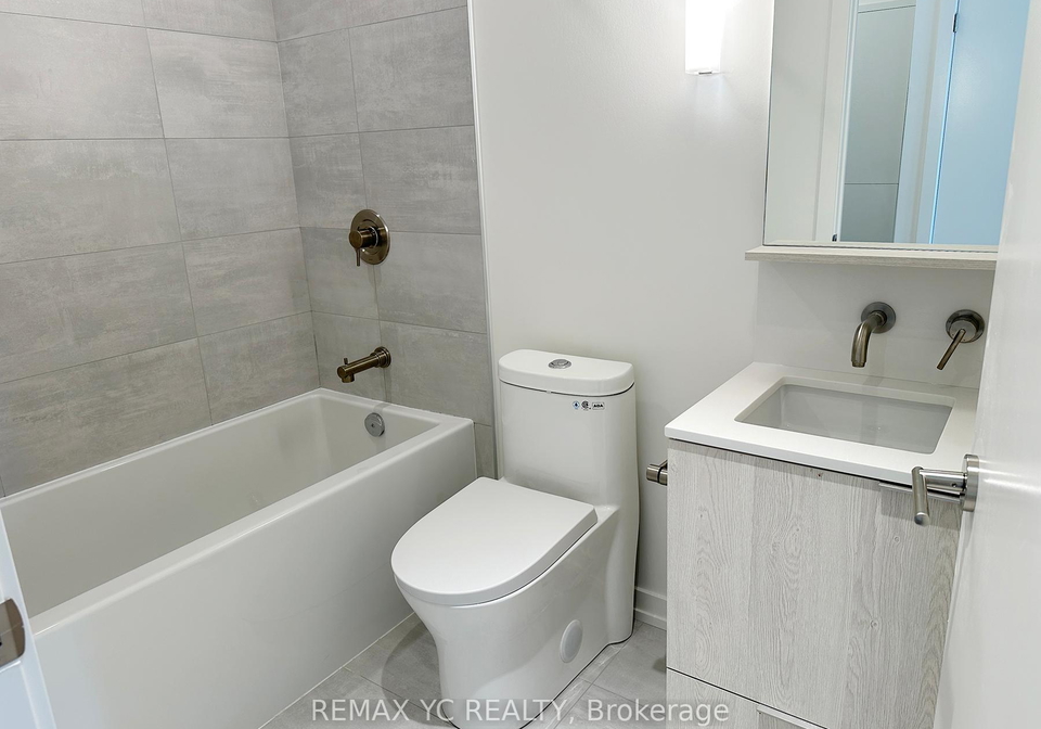 110-broadway-avenue-toronto-ontario-c12503308
