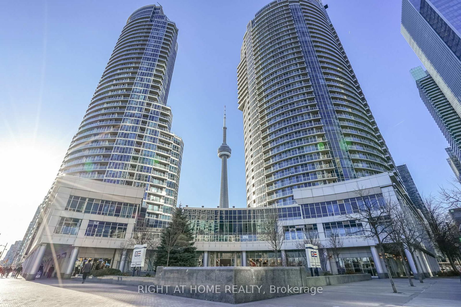 8-york-street-toronto-ontario-c12503336