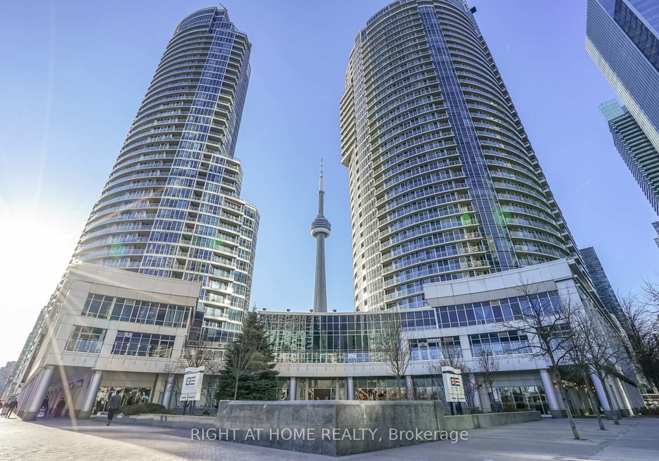 8-york-street-toronto-ontario-c12503336