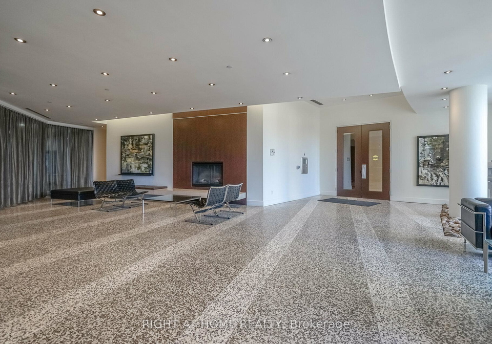 8-york-street-toronto-ontario-c12503336