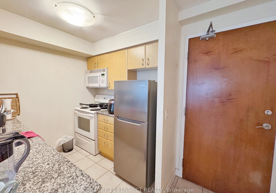 31-bales-avenue-north-york-ontario-c12503444