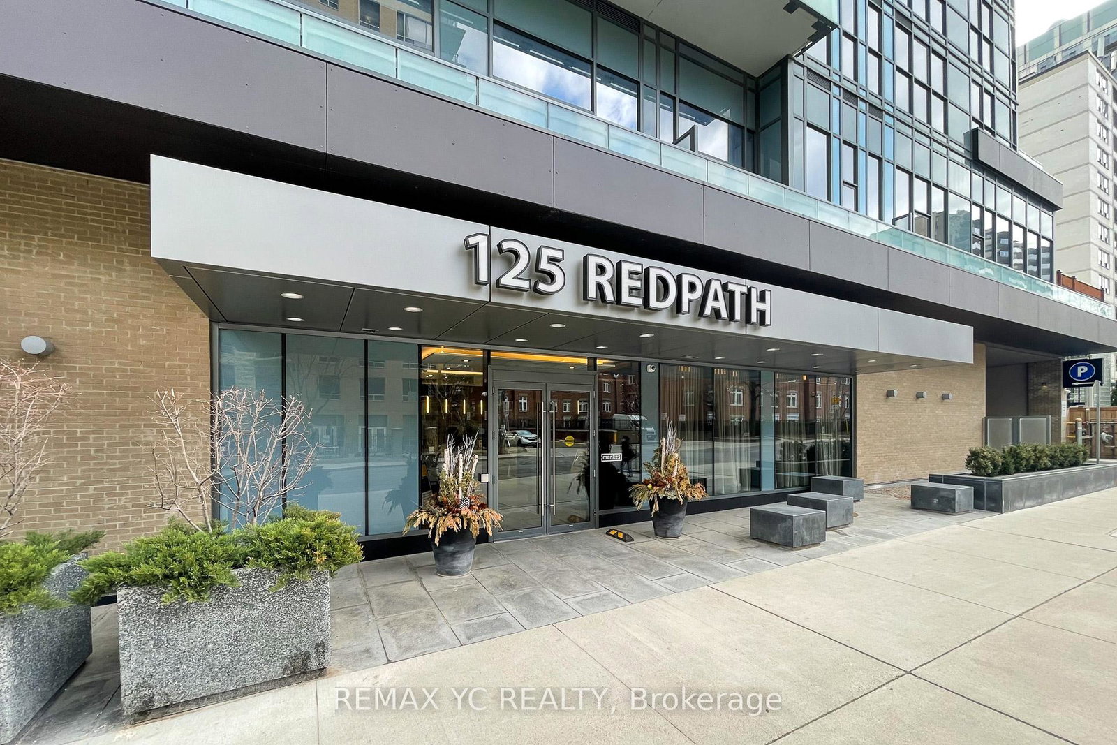 125-redpath-avenue-toronto-ontario-c12503472
