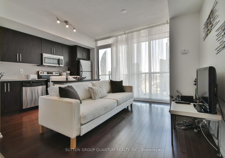 55-bremner-boulevard-toronto-ontario-c12504088