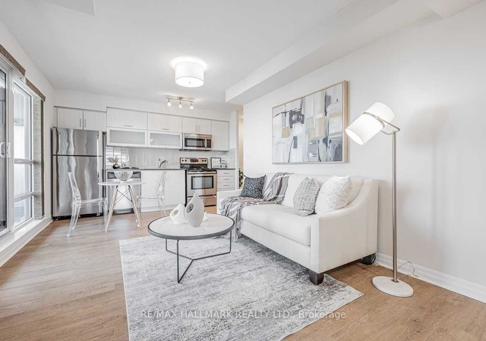2015-sheppard-avenue-e-north-york-ontario-c12504816