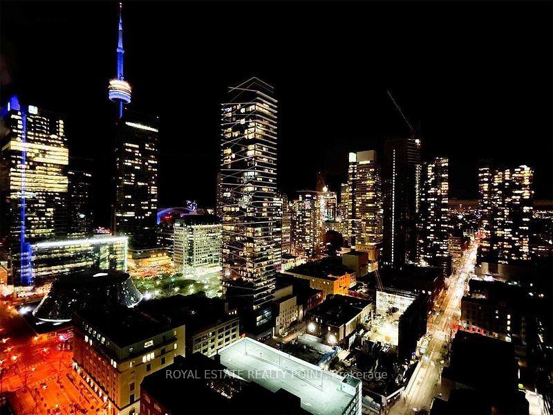180-university-avenue-toronto-ontario-c12504824