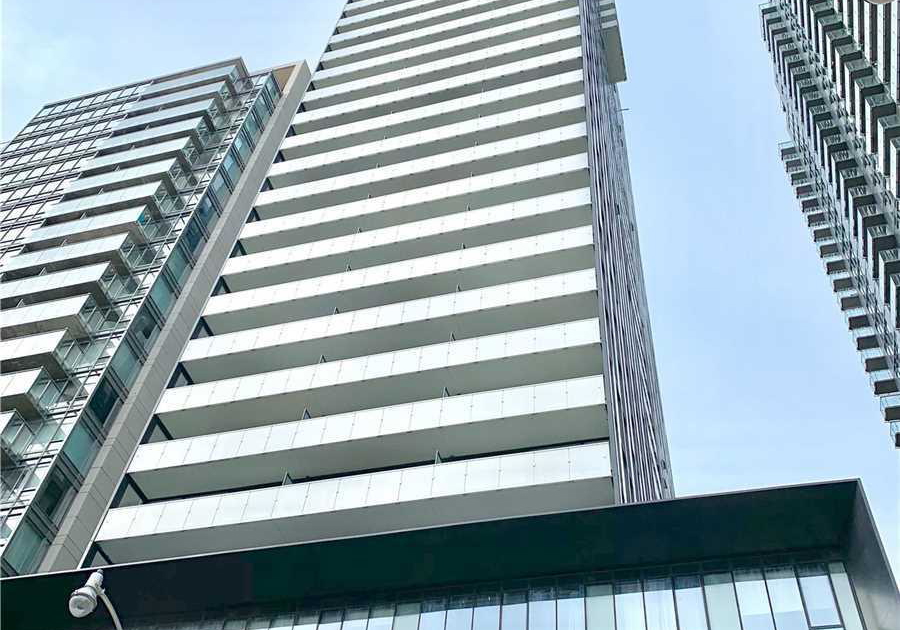 28-wellesley-street-e-toronto-ontario-c12504978