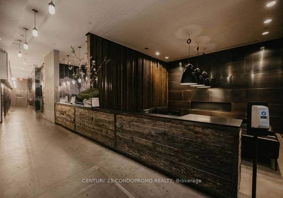 5-st-joseph-street-toronto-ontario-c12505080