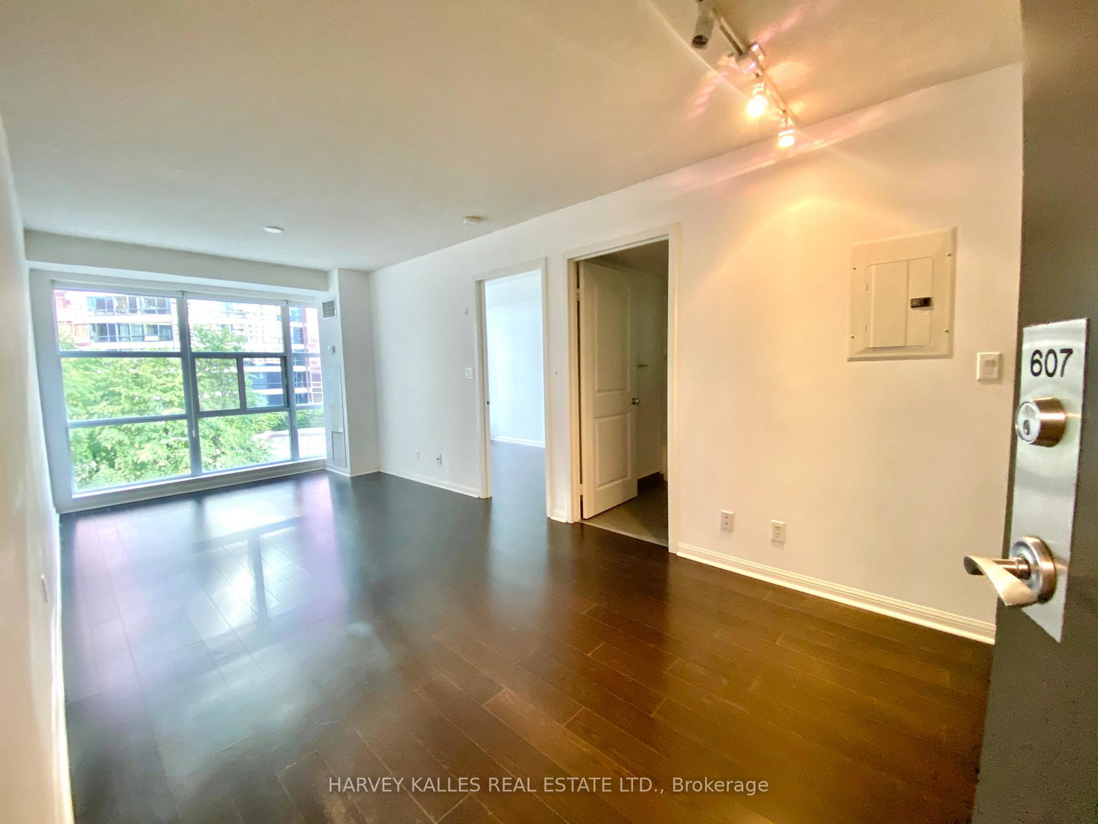 11-st-joseph-street-toronto-ontario-c12505146