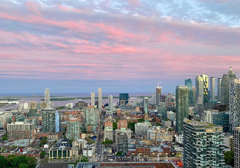 159-dundas-street-e-toronto-ontario-c12505438