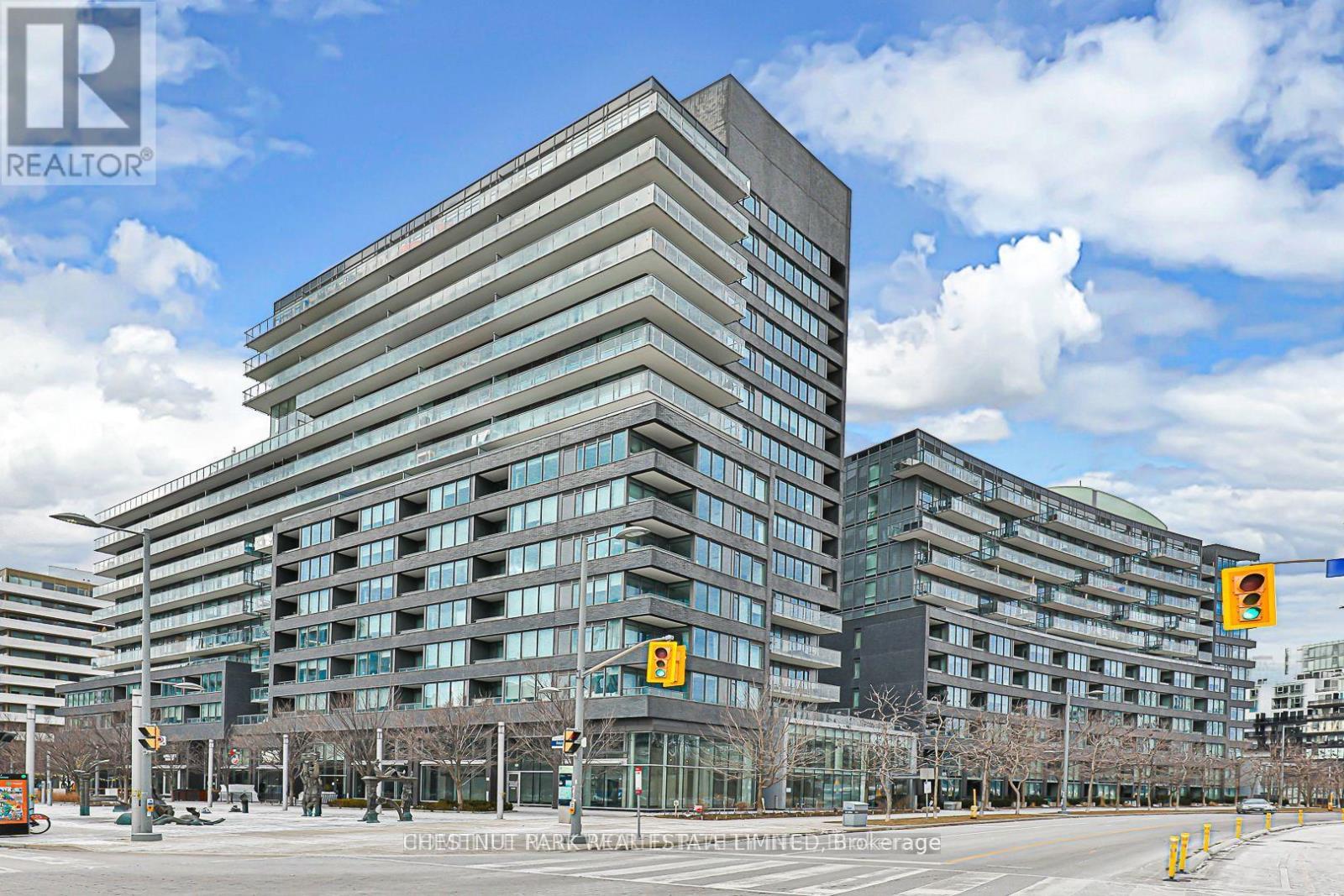 120-bayview-avenue-toronto-ontario-c12505574