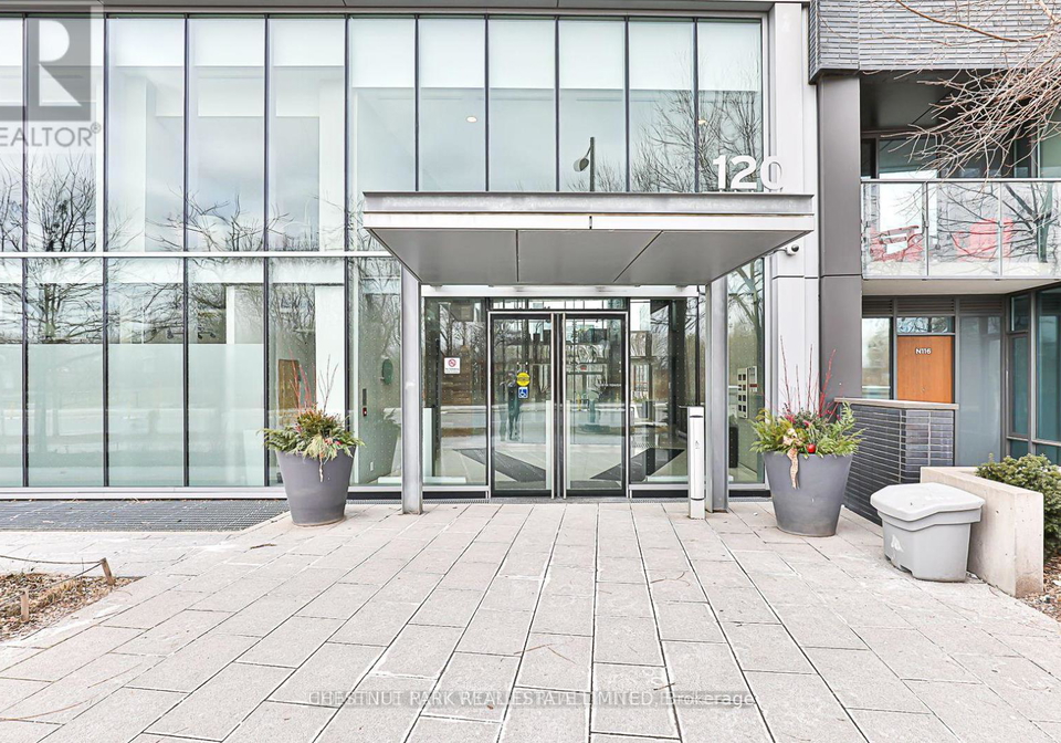 120-bayview-avenue-toronto-ontario-c12505574
