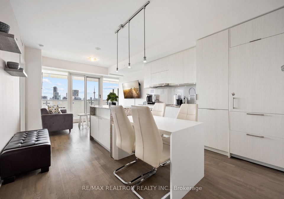 1-bloor-street-toronto-ontario-c12505706