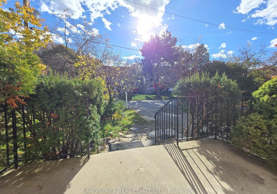 16-glenelia-avenue-north-york-ontario-c12505908