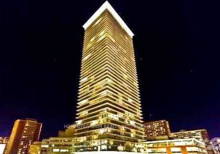 33-charles-street-e-toronto-ontario-c12506146