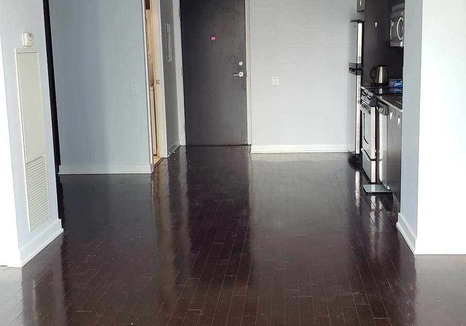 33-charles-street-e-toronto-ontario-c12506146