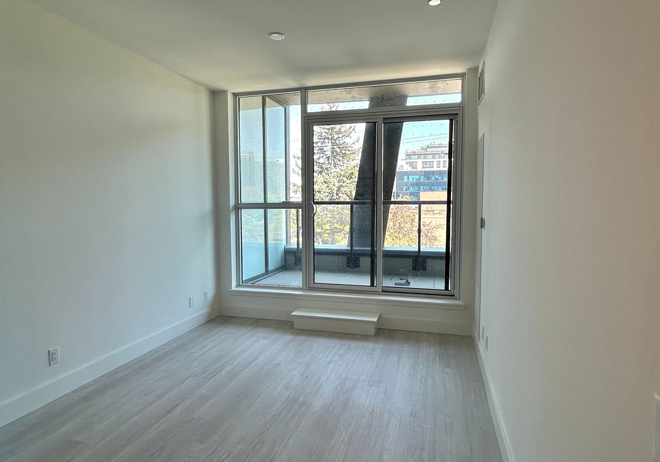 6-greenbriar-road-e-north-york-ontario-c12506376
