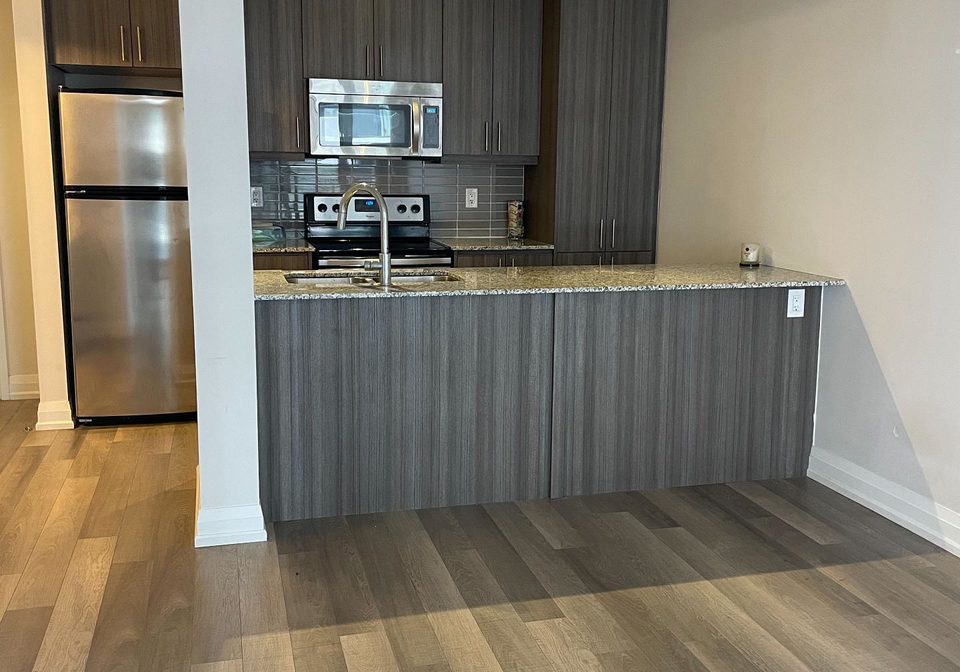 85-the-donway-w-north-york-ontario-c12506596