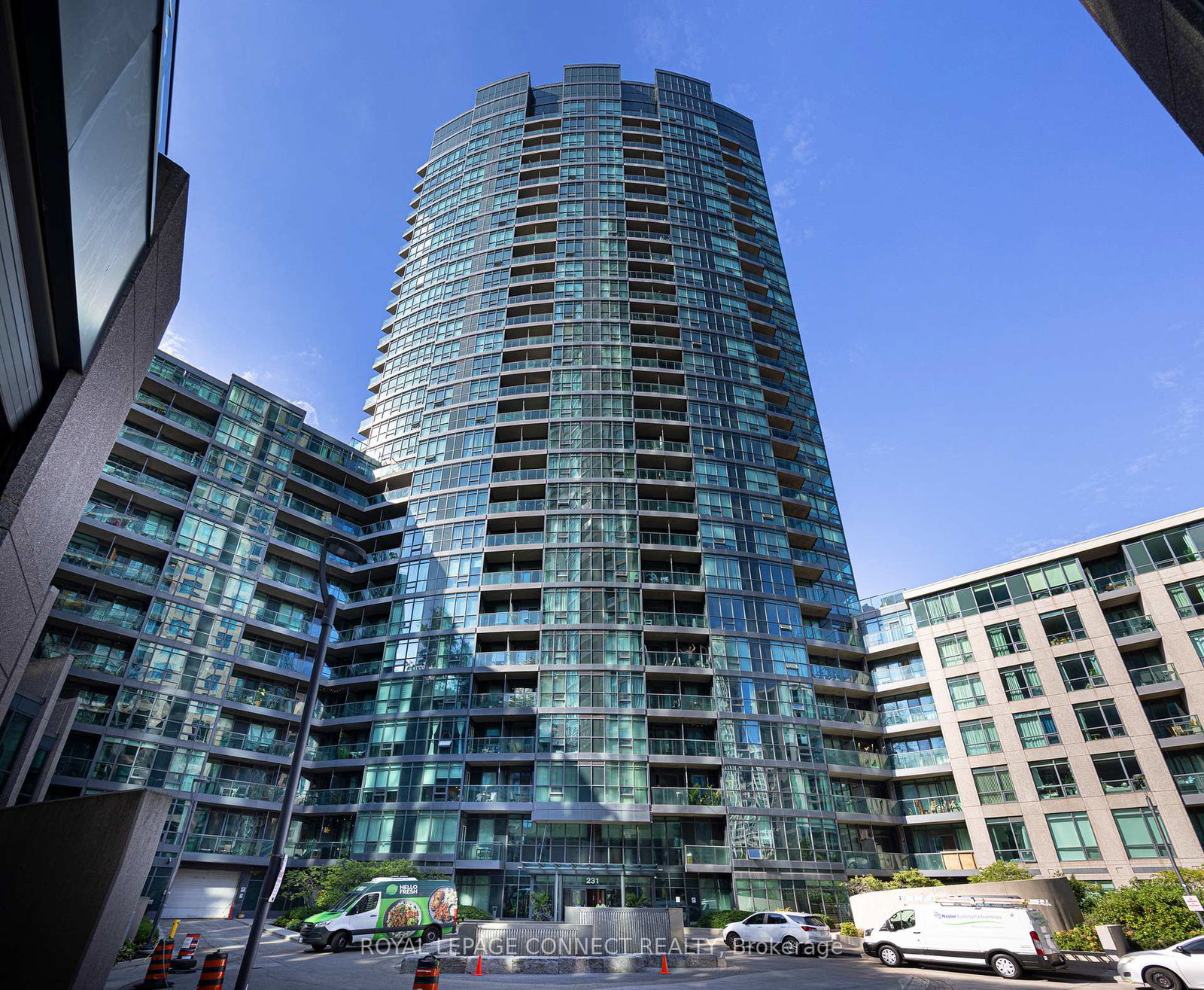 231-fort-york-boulevard-toronto-ontario-c12507048