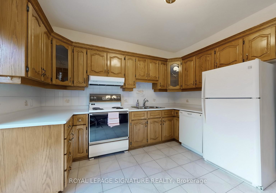 189-beatrice-street-toronto-ontario-c12507074