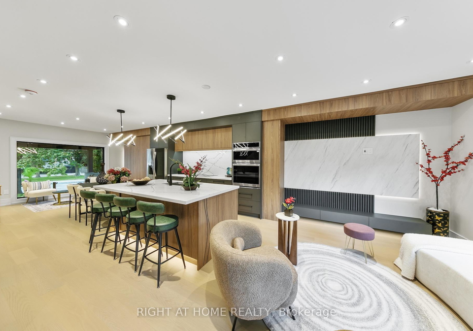 35-woburn-avenue-toronto-ontario-c12507606