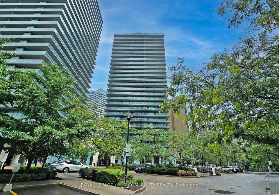 5500-yonge-street-toronto-ontario-c12507948