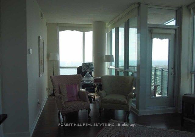 33-bay-street-toronto-ontario-c12508056