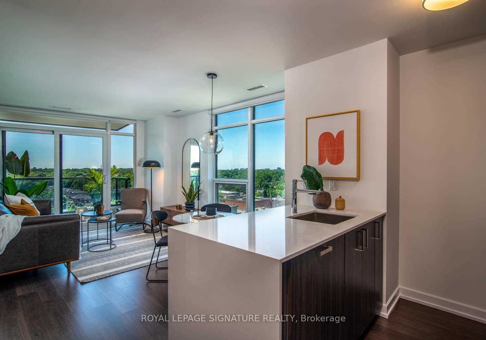 18-erskine-avenue-toronto-ontario-c12508082