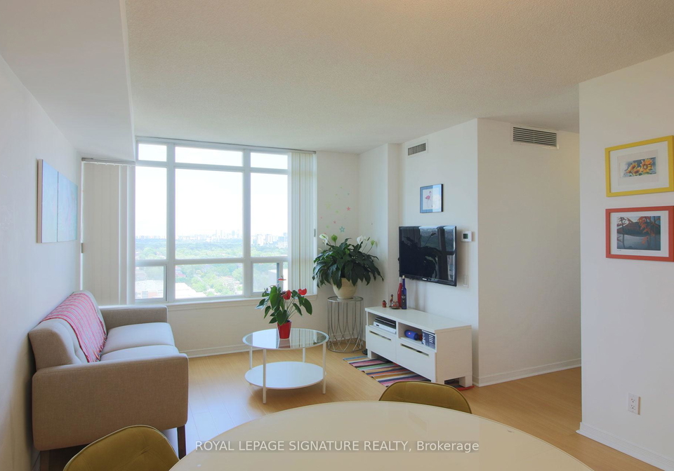 8-hillcrest-avenue-north-york-ontario-c12508254