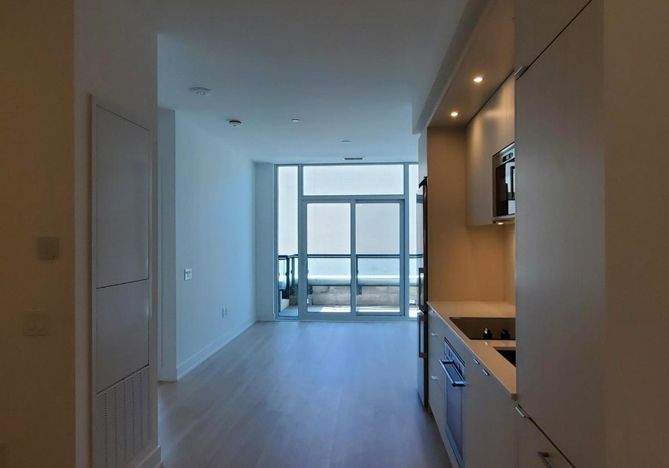 30-inn-on-the-park-drive-north-york-ontario-c12508590
