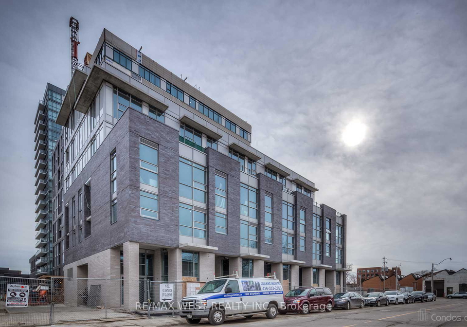 20-minowan-miiken-lane-s-toronto-ontario-c12508620