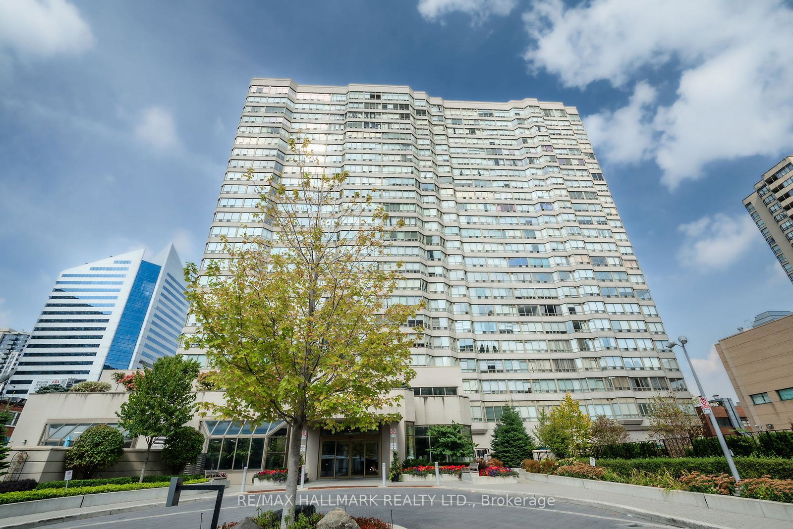 30-greenfield-avenue-north-york-ontario-c12508694