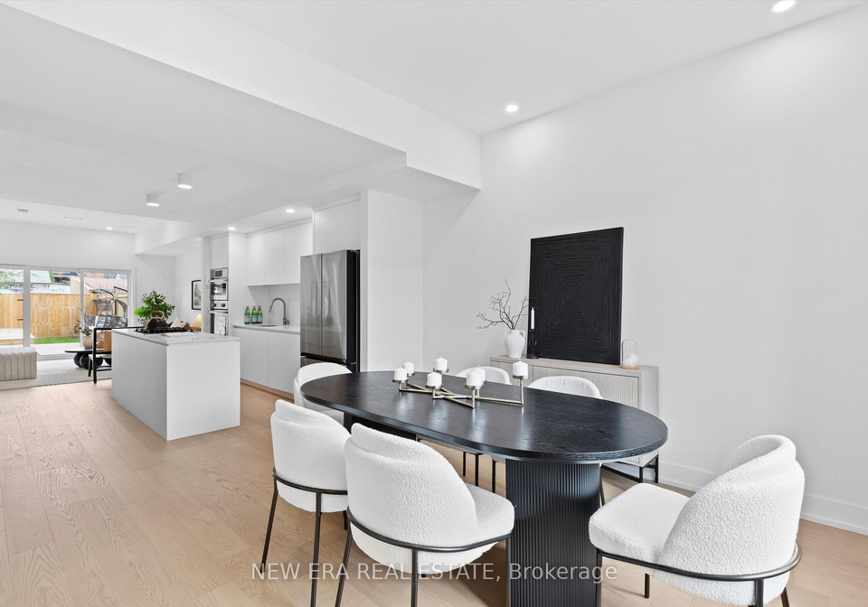 113-bellwoods-avenue-toronto-ontario-c12509122