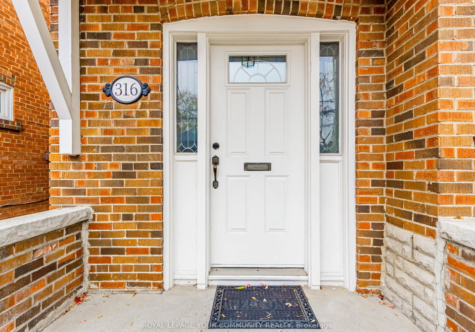316-jedburgh-road-toronto-ontario-c12509246
