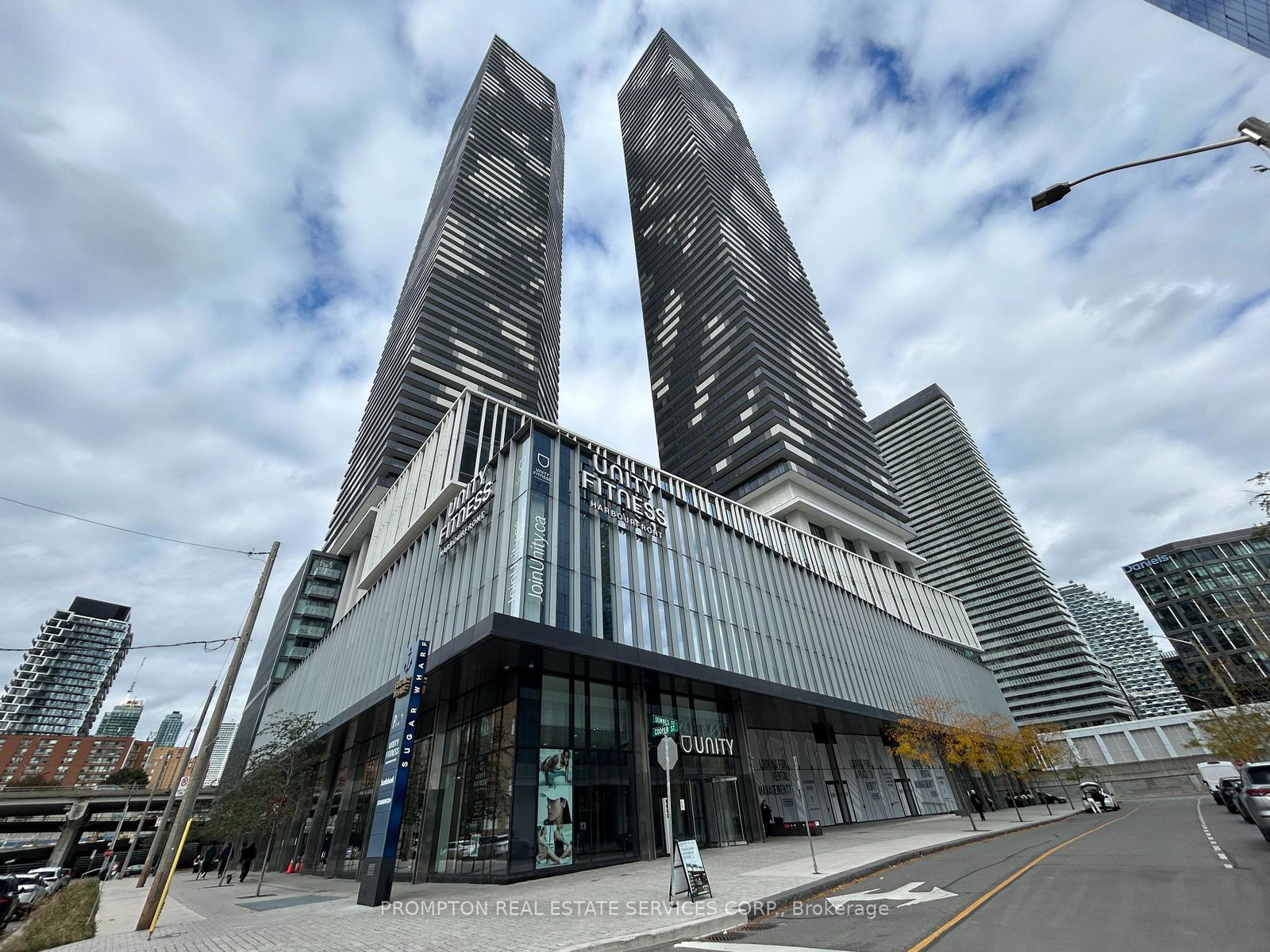 138-downes-street-toronto-ontario-c12509698